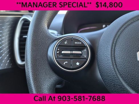 Certified 2023 Kia Soul LX image 25