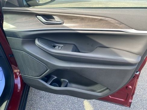 New 2026 Jeep Grand Cherokee Altitude image 34