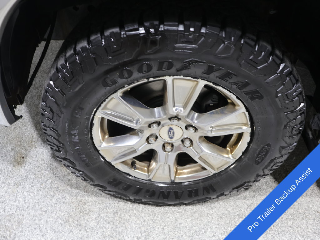 Used 2016 Ford F150 XLT w/ Equipment Group 302A Luxury AWD/4WD image 21