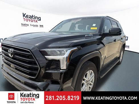 Used 2025 Toyota Sequoia SR5 AWD/4WD image 7