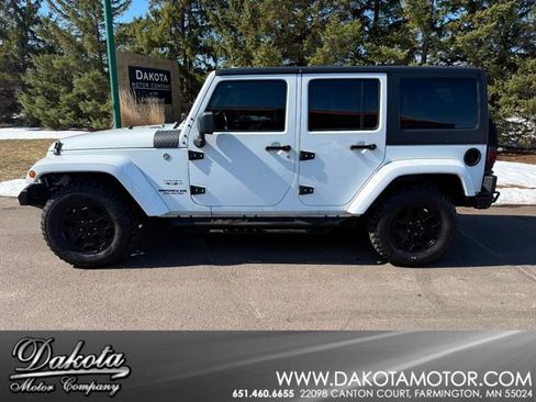 Used 2017 Jeep Wrangler Unlimited Sahara w/ Connectivity Group image 1