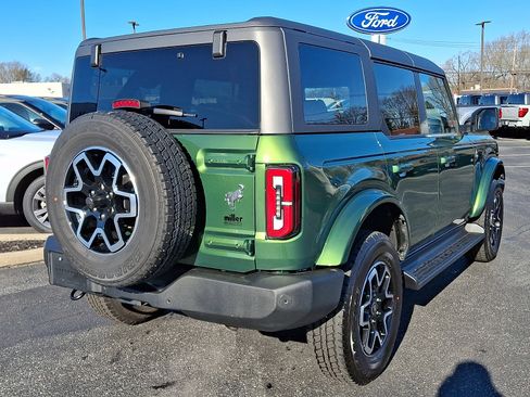 Used 2025 Ford Bronco Outer Banks image 6