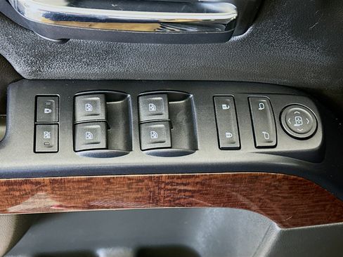 Used 2014 GMC Sierra 1500 SLE w/ SLE Value Package image 15