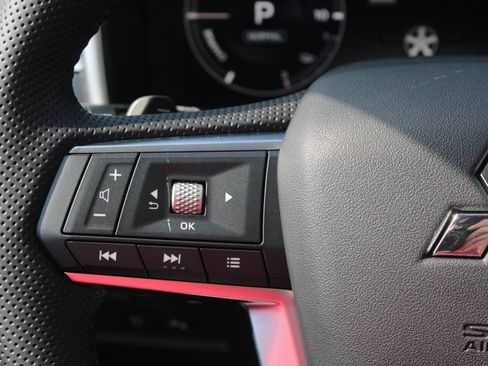 New 2025 Mitsubishi Outlander SEL image 17