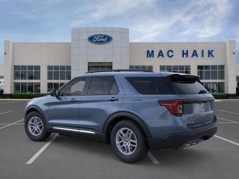 New 2025 Ford Explorer Active w/ Active Comfort Package image 4
