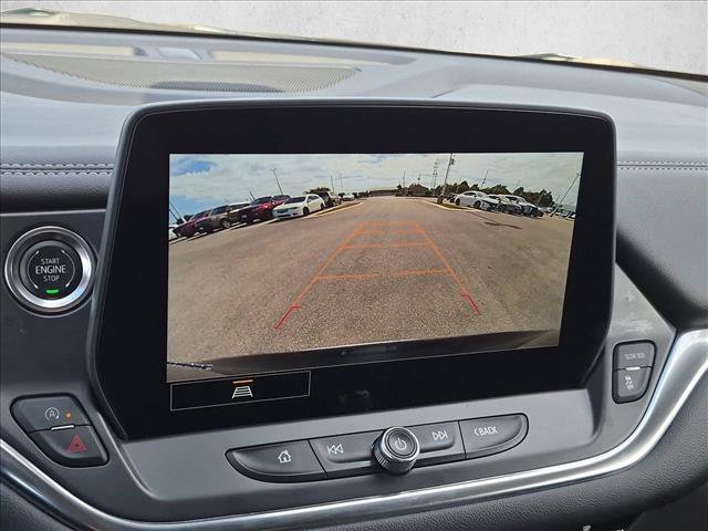 Used 2025 Chevrolet Blazer LT FWD image 12