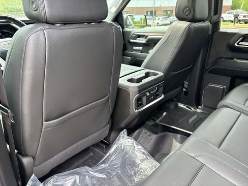 Certified 2024 GMC Sierra 1500 Denali AWD/4WD image 31