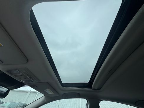 Used 2020 Honda Civic EX image 16