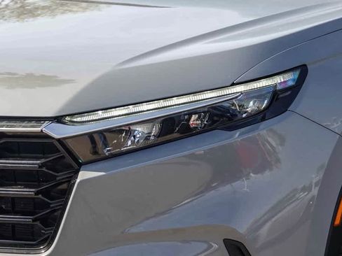 Used 2023 Honda CR-V EX-L image 8