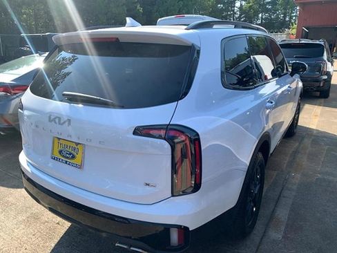 Used 2024 Kia Telluride SX X-Pro image 4