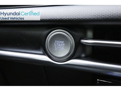 Certified 2025 Hyundai Santa Cruz SE image 29