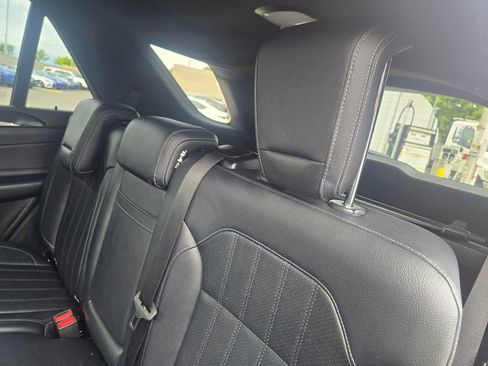 Used 2018 Mercedes-Benz GLE 350 4MATIC image 19