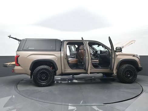 Used 2025 Toyota Tundra TRD Pro AWD/4WD image 32