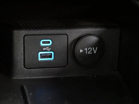 Used 2022 Ford Escape SEL image 38