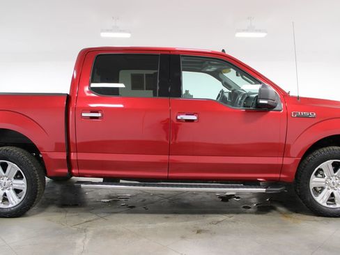 Used 2020 Ford F150 XLT w/ Equipment Group 302A Luxury image 11