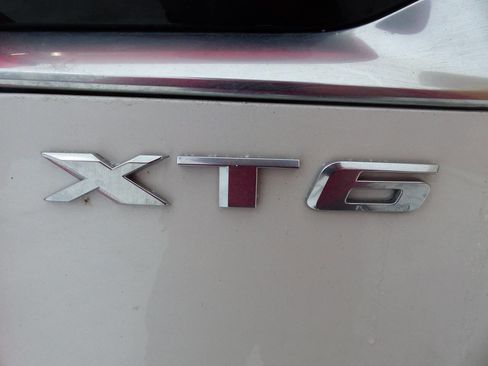 Used 2024 Cadillac XT6 Luxury w/ LPO, Floor Liner Package image 51