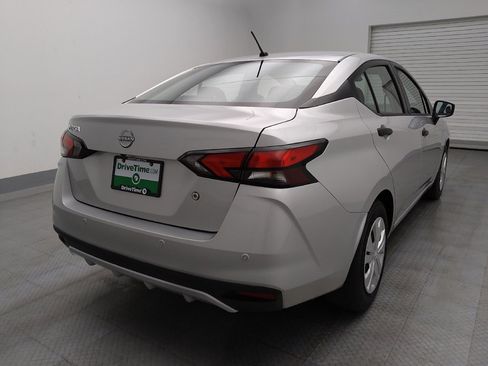 Used 2024 Nissan Versa S FWD image 9