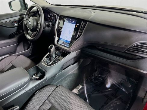 Used 2025 Subaru Outback Premium image 26