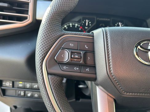 New 2026 Toyota Tundra SR5 AWD/4WD image 18