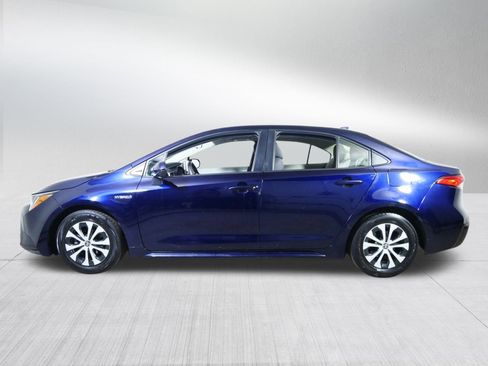 Used 2020 Toyota Corolla LE image 4