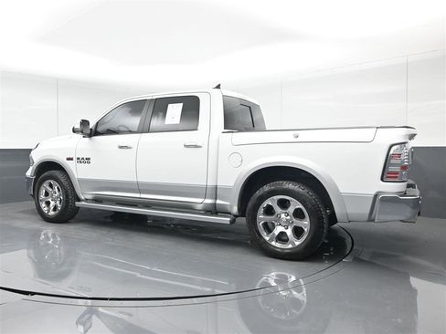 Used 2014 RAM 1500 Laramie w/ Convenience Group AWD/4WD image 7