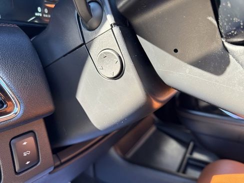 Used 2019 Lincoln Navigator Reserve image 34