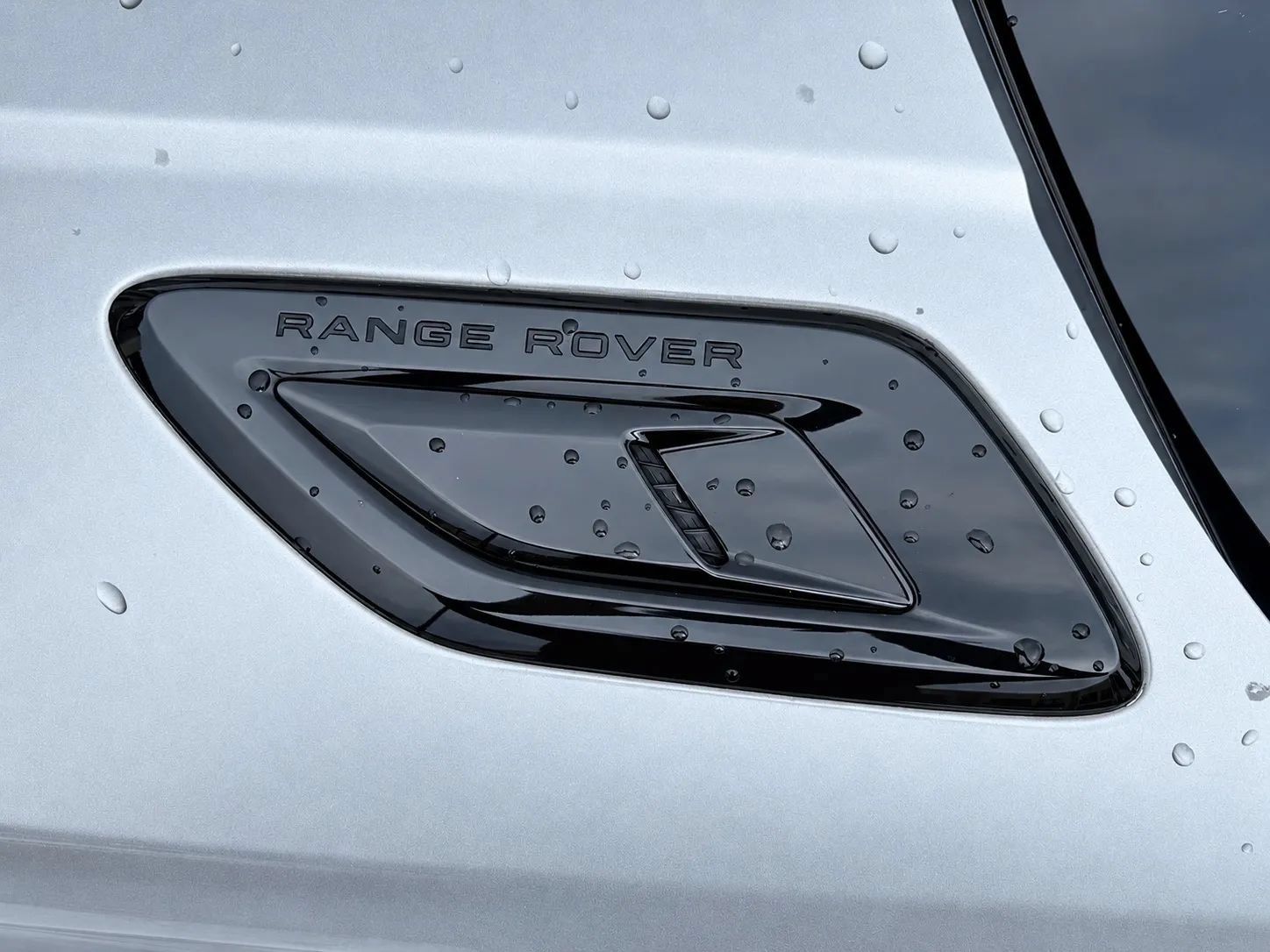 Used 2020 Land Rover Range Rover Sport HSE AWD/4WD image 38