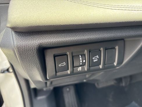 Certified 2024 Subaru Outback Wilderness AWD/4WD image 20