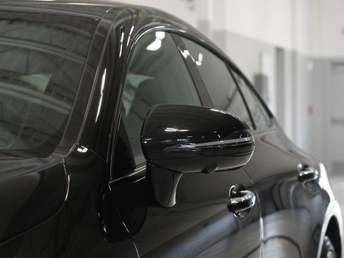 Used 2025 Mercedes-Benz AMG GT 63 image 9