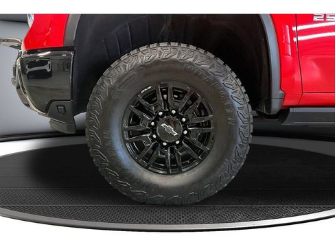 Used 2024 Chevrolet Silverado 2500 ZR2 w/ Technology Package AWD/4WD image 51
