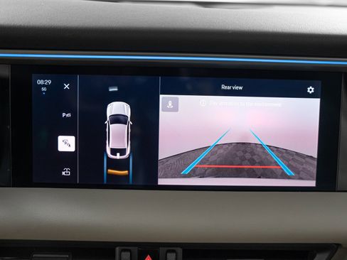 Certified 2025 Porsche Macan Electric RWD image 23