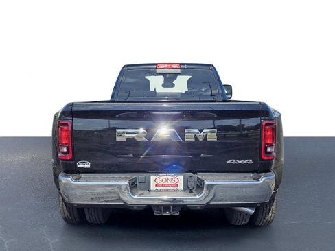 New 2026 RAM 3500 Tradesman AWD/4WD image 11