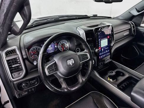 Used 2020 RAM 1500 Laramie w/ Sport Appearance Package AWD/4WD image 9