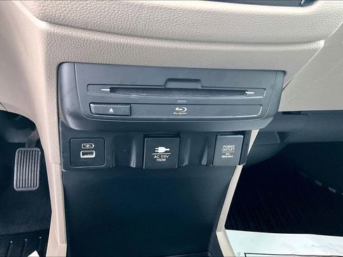 Used 2023 Honda Odyssey Elite image 31