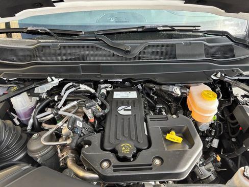 Used 2026 RAM 2500 Laramie w/ Night Edition image 13