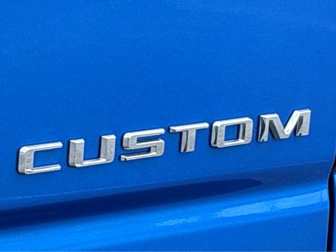 Used 2025 Chevrolet Silverado 1500 Custom image 23