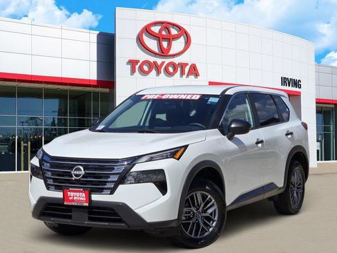 Used 2024 Nissan Rogue S AWD/4WD image 1