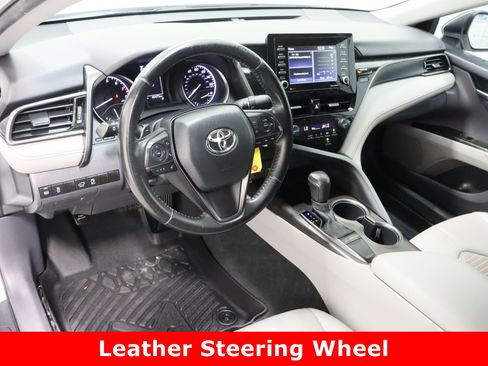 Used 2023 Toyota Camry SE image 13