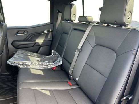 New 2026 Chevrolet Colorado LT w/ LT Convenience Package RWD image 16