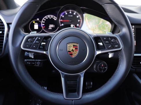Used 2021 Porsche Cayenne S AWD/4WD image 41