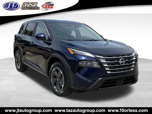 Used 2025 Nissan Rogue SV FWD image 1