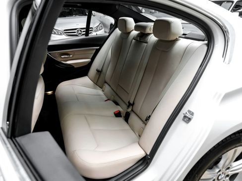 Used 2017 BMW 330i Sedan image 39
