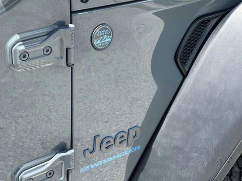 Used 2024 Jeep Wrangler Unlimited Rubicon 4xe image 6