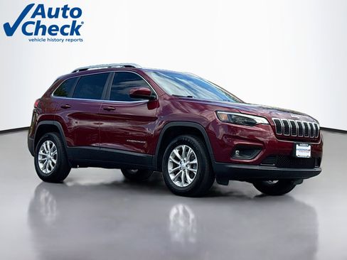 Used 2019 Jeep Cherokee Latitude w/ Cold Weather Group AWD/4WD image 1