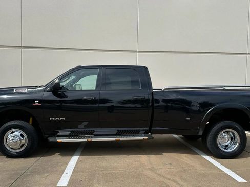 Used 2022 RAM 3500 Tradesman image 1