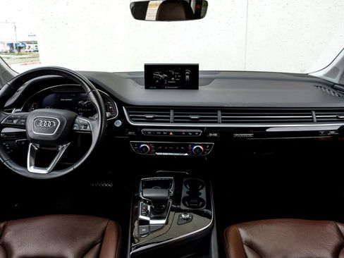 Used 2019 Audi Q7 3.0T Premium Plus w/ Premium Plus Package image 16