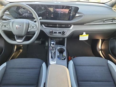 New 2026 Buick Envista Preferred FWD image 18