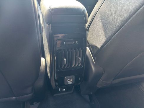 Used 2025 Jeep Compass Limited AWD/4WD image 23
