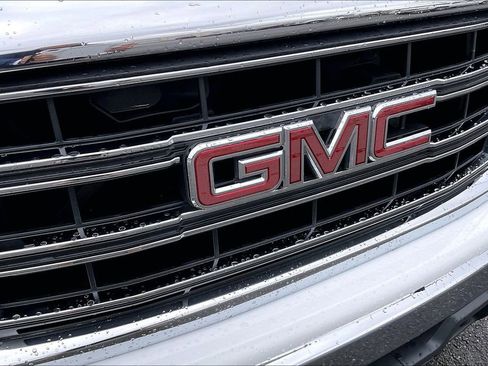 Used 2014 GMC Sierra 1500 SLE w/ SLE Value Package image 27