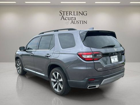 Used 2024 Honda Pilot Elite image 7